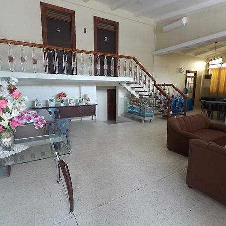 Hotel Residencia Marfel Tacloban Esterno foto