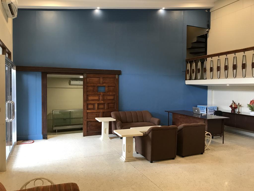 Hotel Residencia Marfel Tacloban Esterno foto