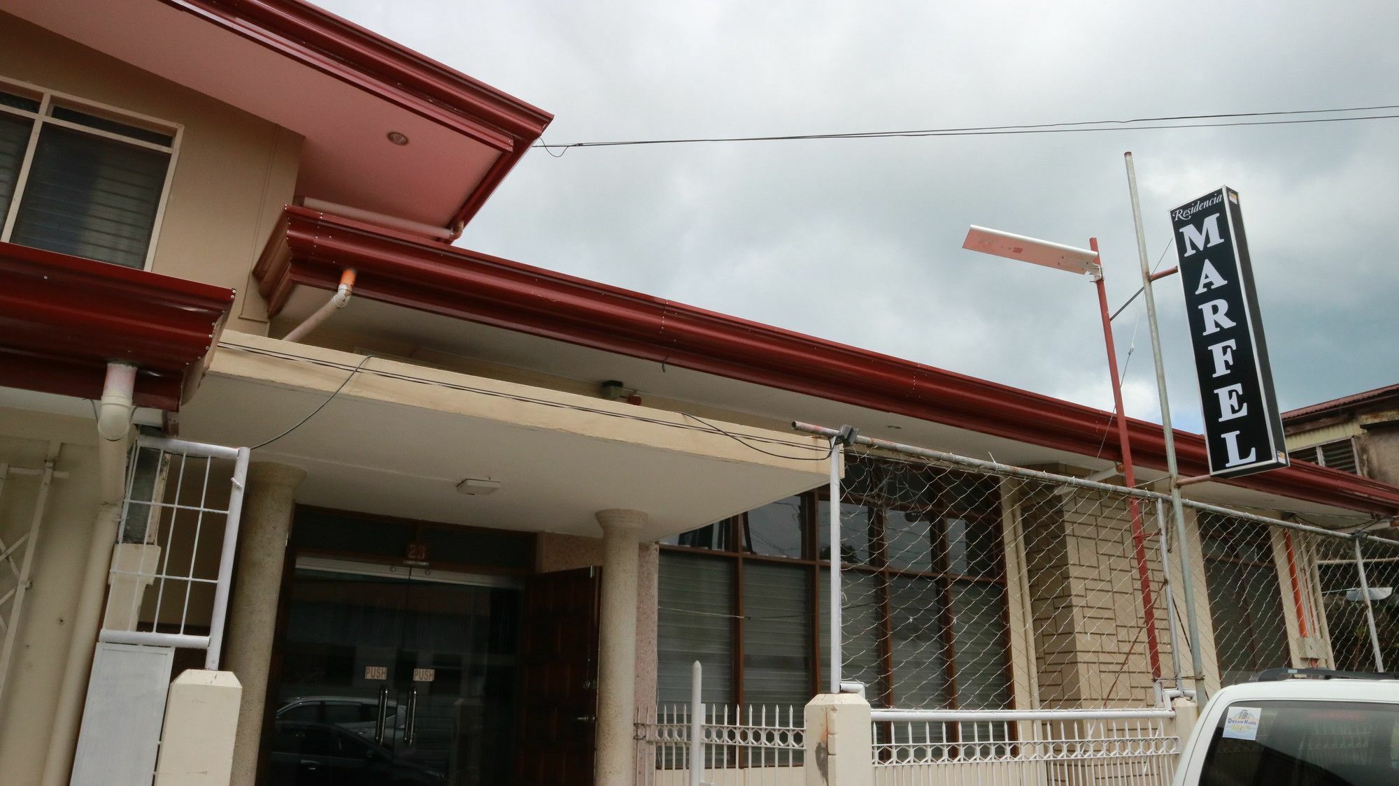 Hotel Residencia Marfel Tacloban Esterno foto